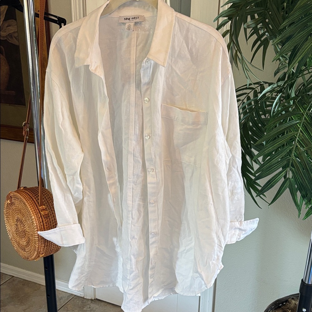Nine West Women’s Linen White Button Down Shirt